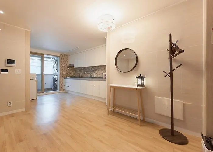 Minstay 동대문 낙산공원 Ddp, 동묘역 6분 창신역 3분, 3bed, 최대6인, 욕조 Apartamento *