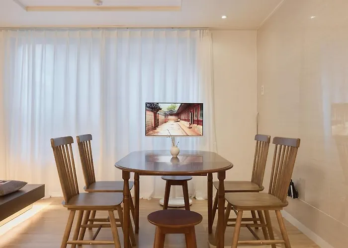 Minstay 동대문 낙산공원 Ddp, 동묘역 6분 창신역 3분, 3bed, 최대6인, 욕조 Apartamento Seul