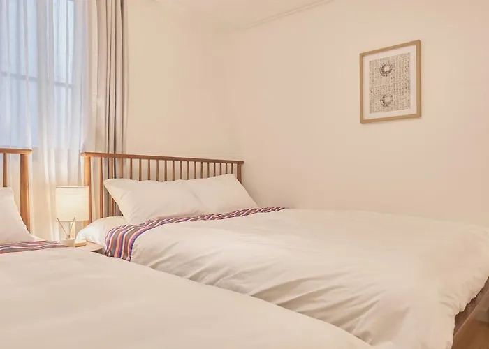 Apartamento Minstay 동대문 낙산공원 Ddp, 동묘역 6분 창신역 3분, 3bed, 최대6인, 욕조 *