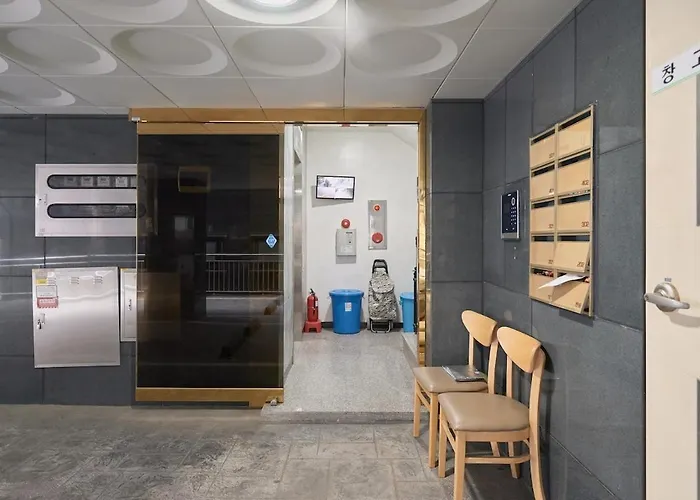 Minstay 동대문 낙산공원 Ddp, 동묘역 6분 창신역 3분, 3bed, 최대6인, 욕조 Apartamento *